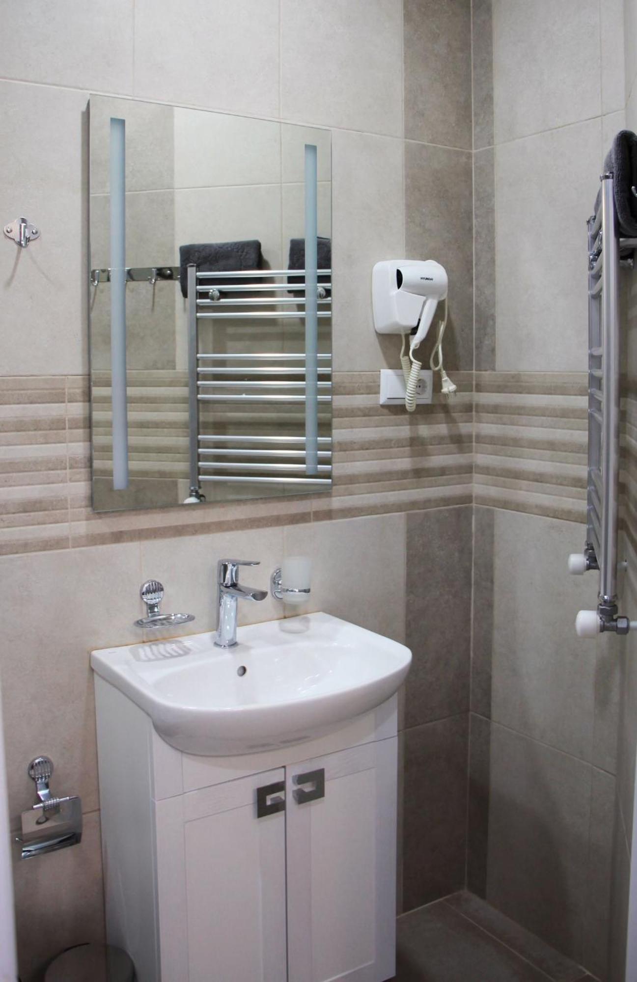 Hillside Inn Батуми Экстерьер фото