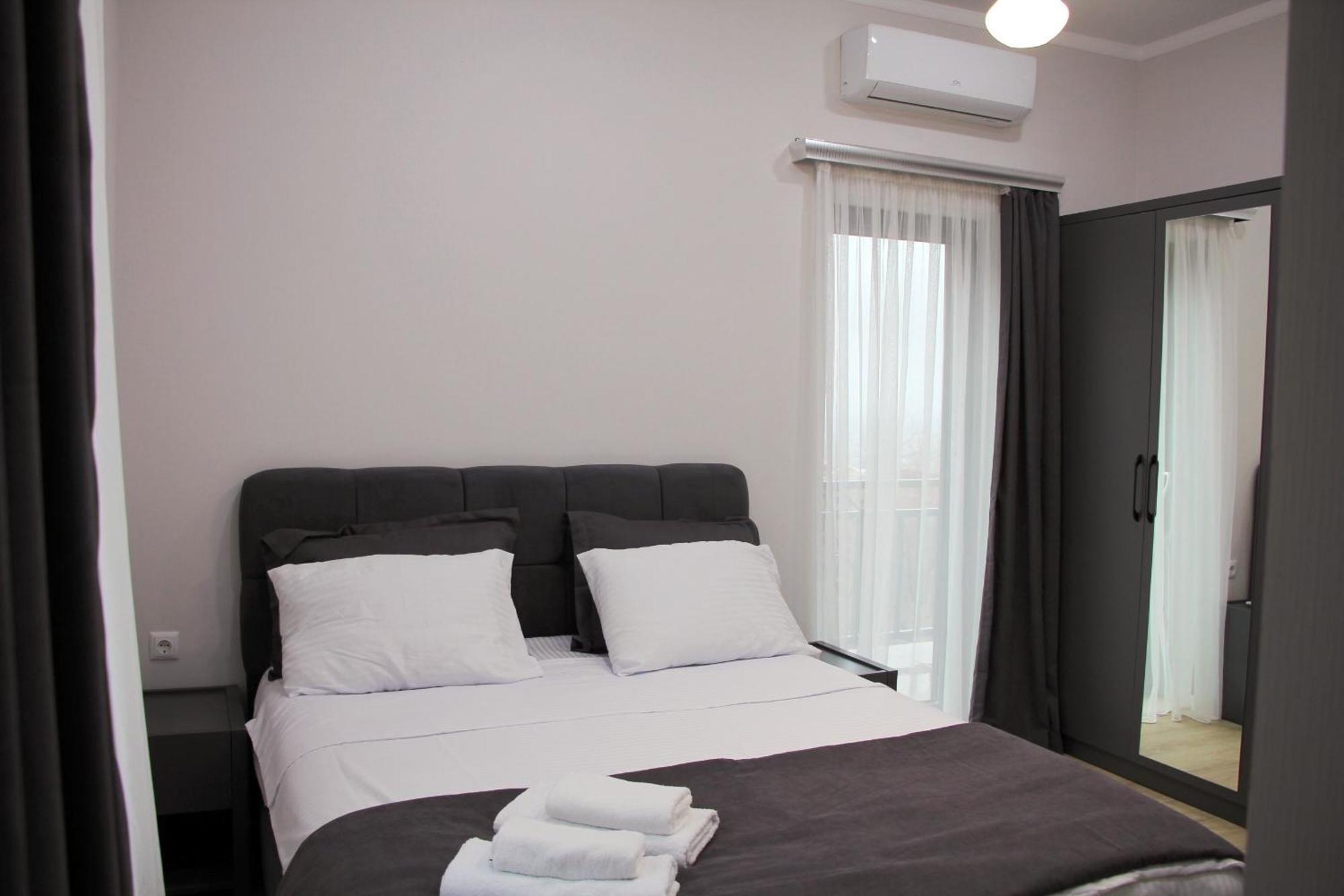 Hillside Inn Батуми Экстерьер фото